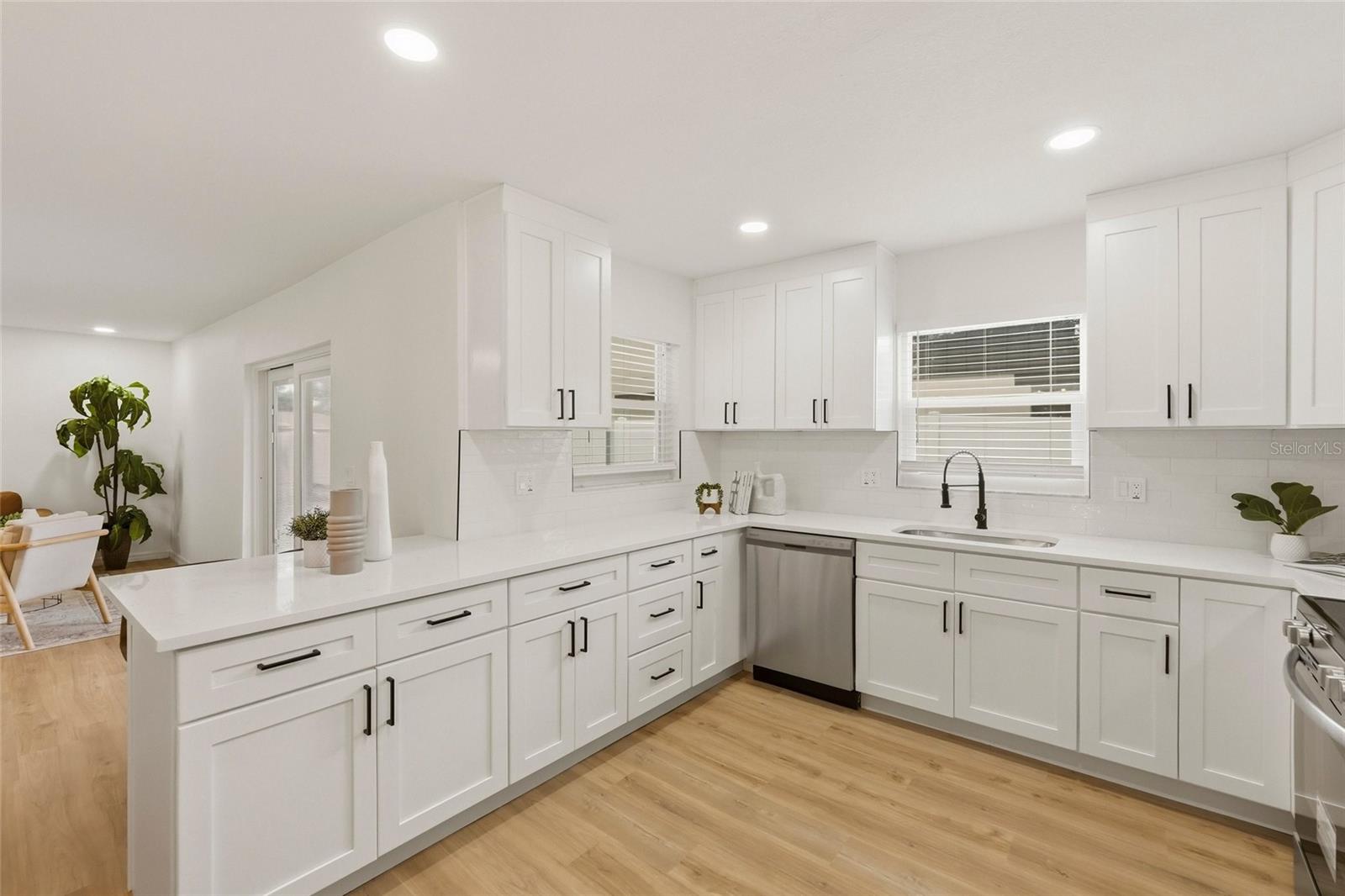 BARDMOOR GOLF VIEW SUB - Residential