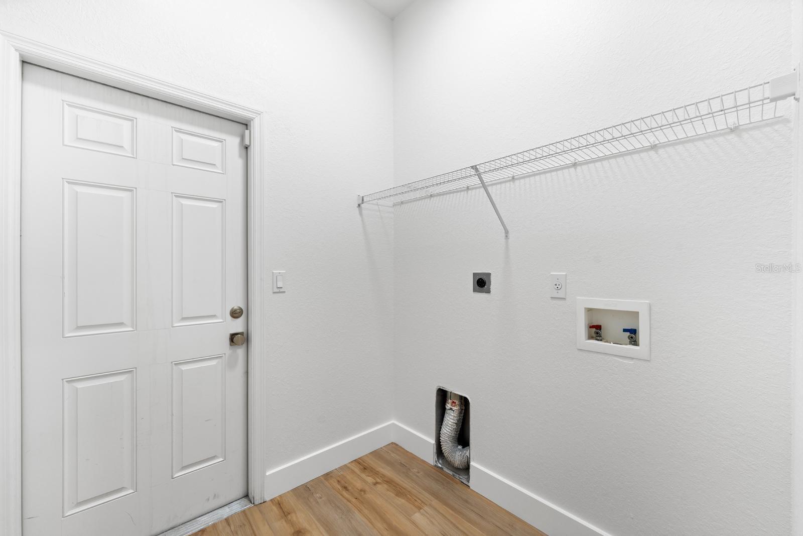 MOSS LANDING PH 3 - Residential