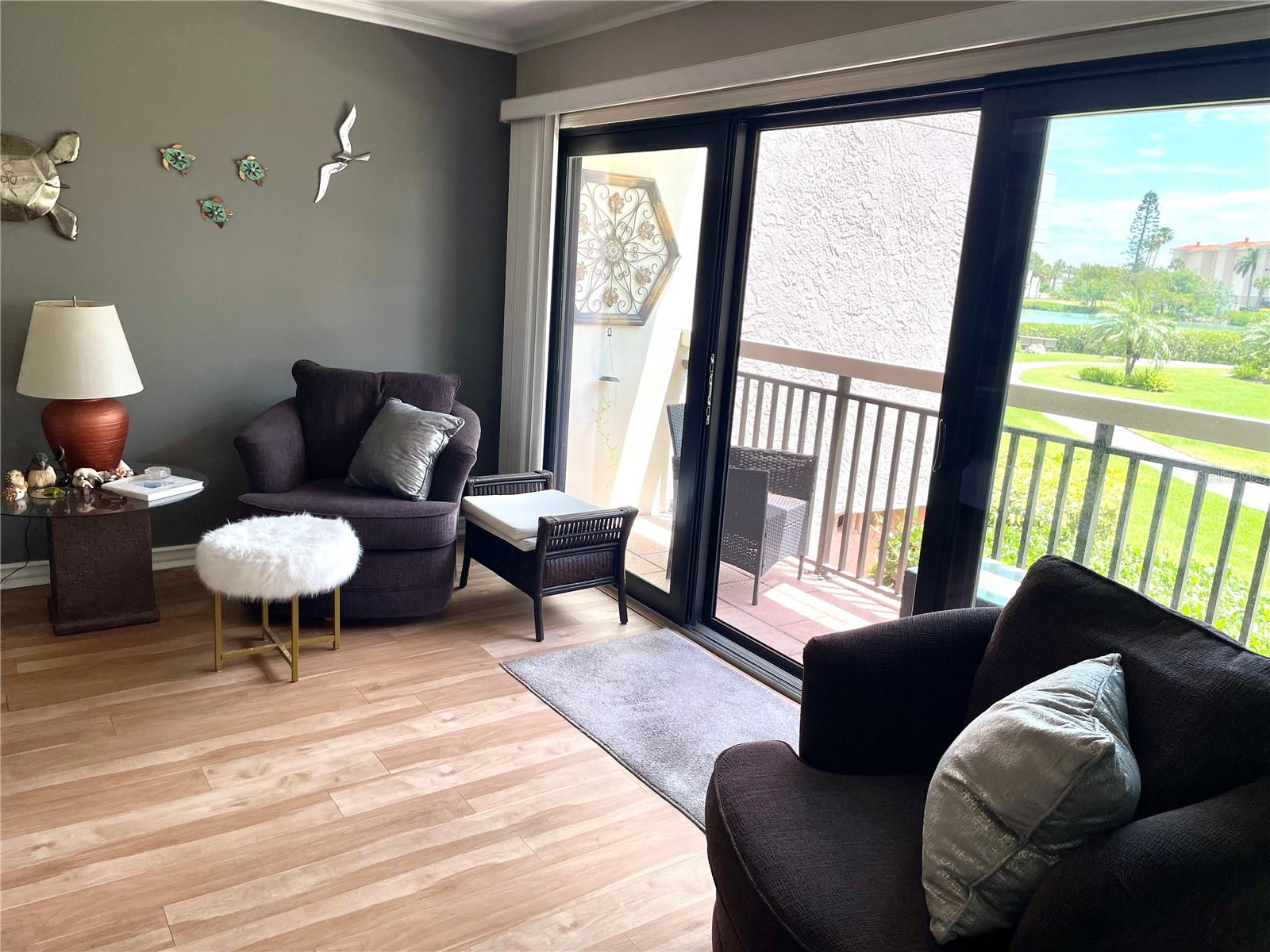 RANGER CONDO - Residential