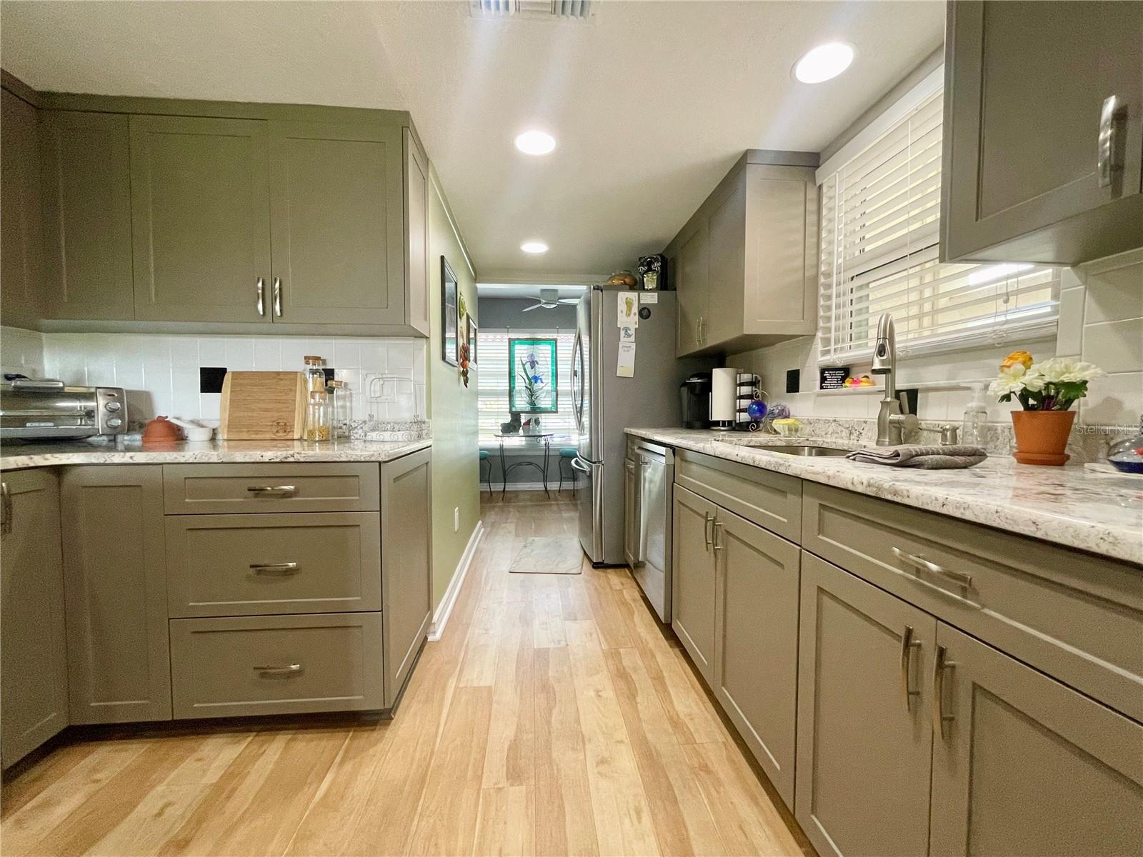 RANGER CONDO - Residential
