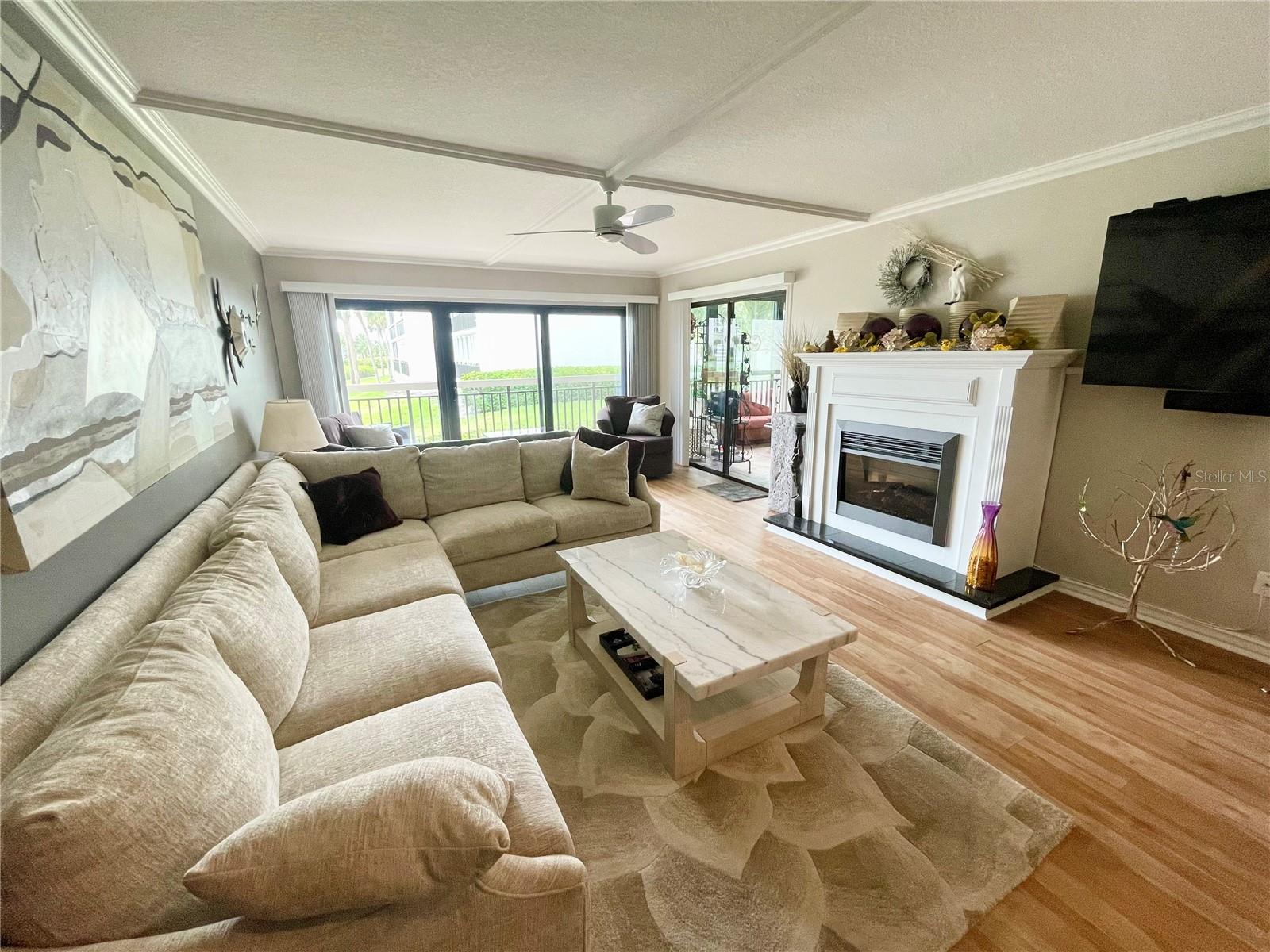 RANGER CONDO - Residential