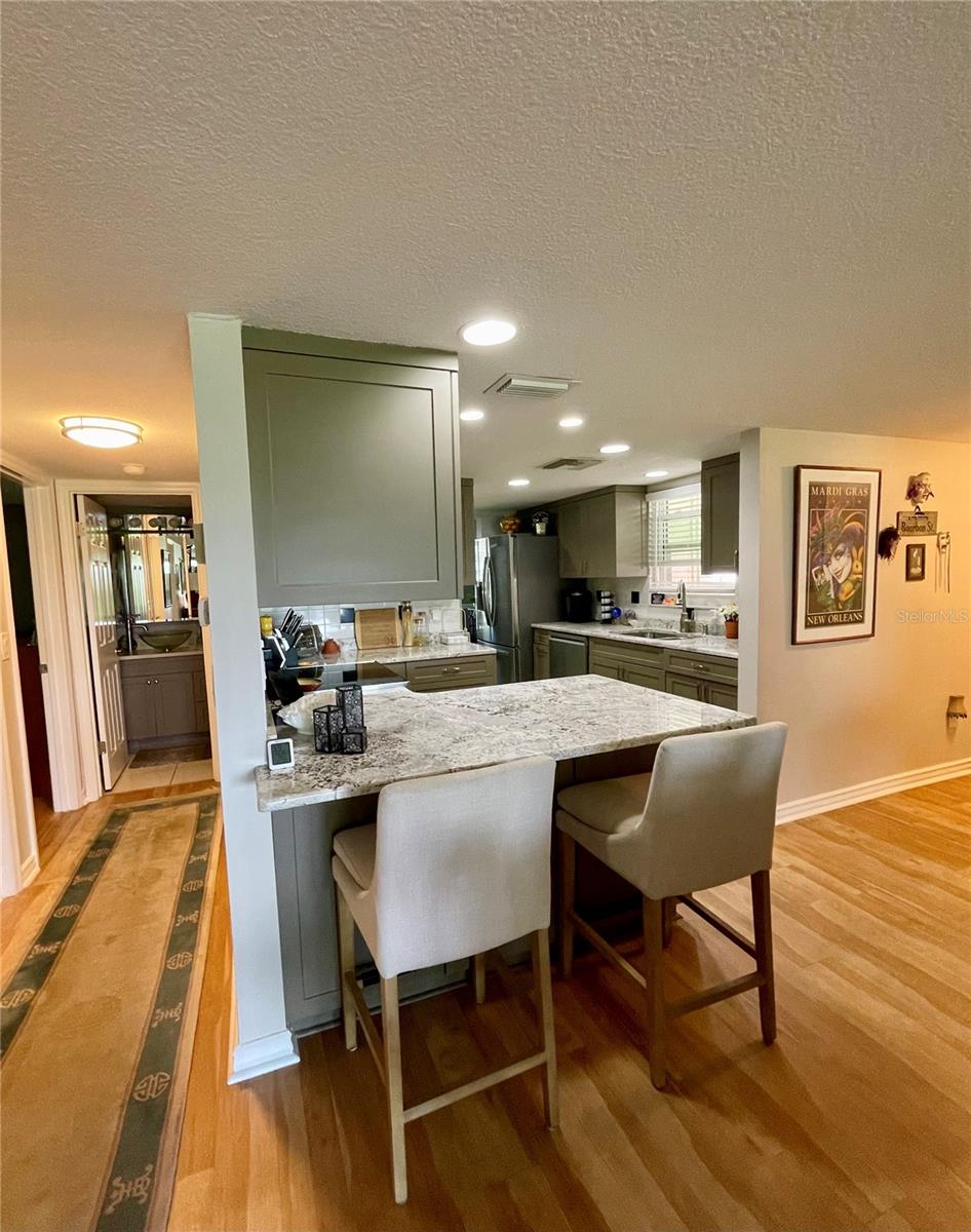 RANGER CONDO - Residential