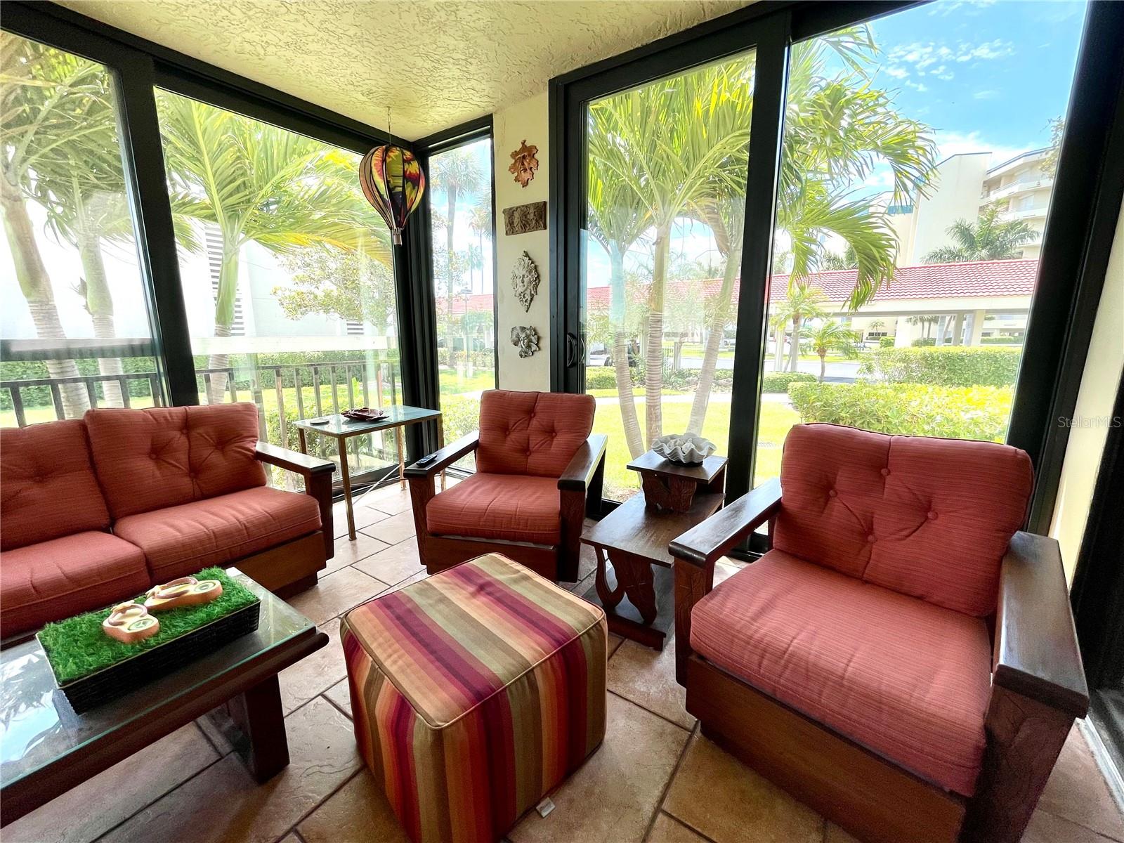RANGER CONDO - Residential