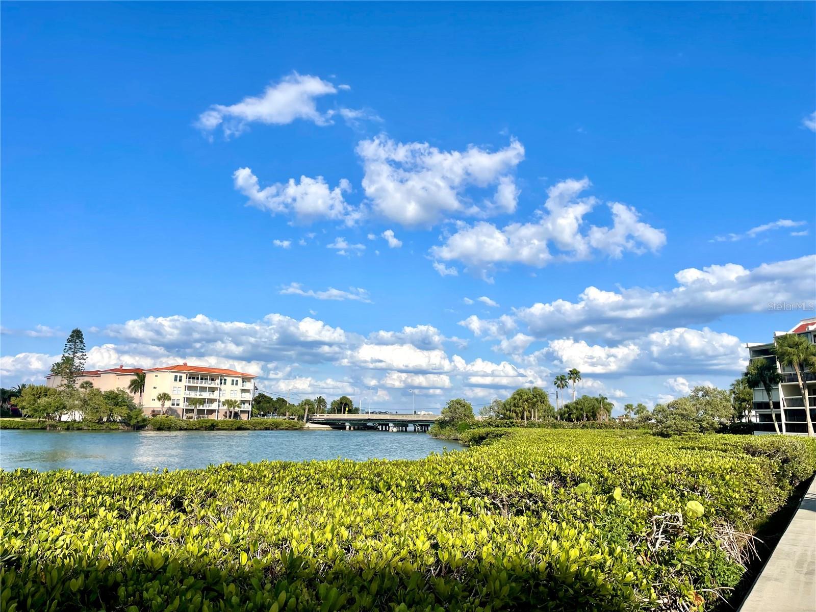 RANGER CONDO - Residential
