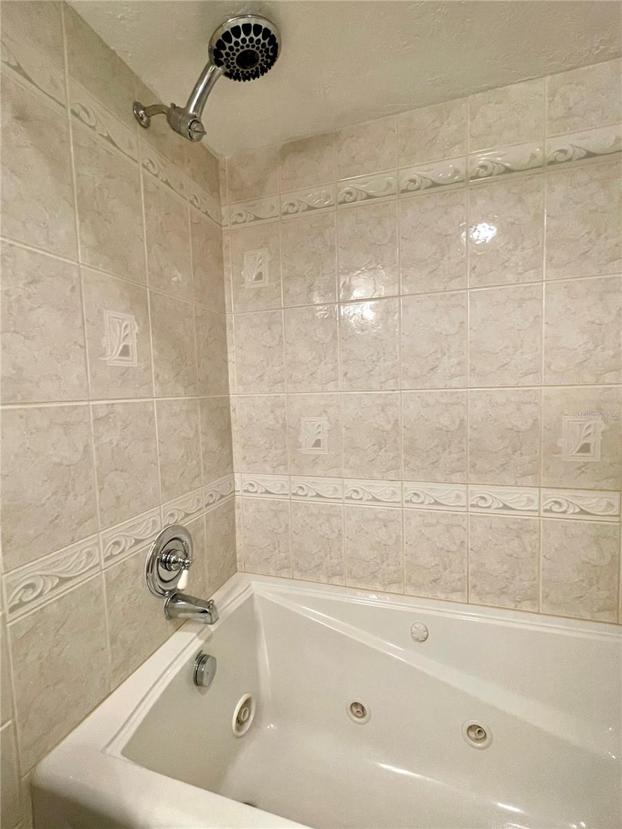 RANGER CONDO - Residential