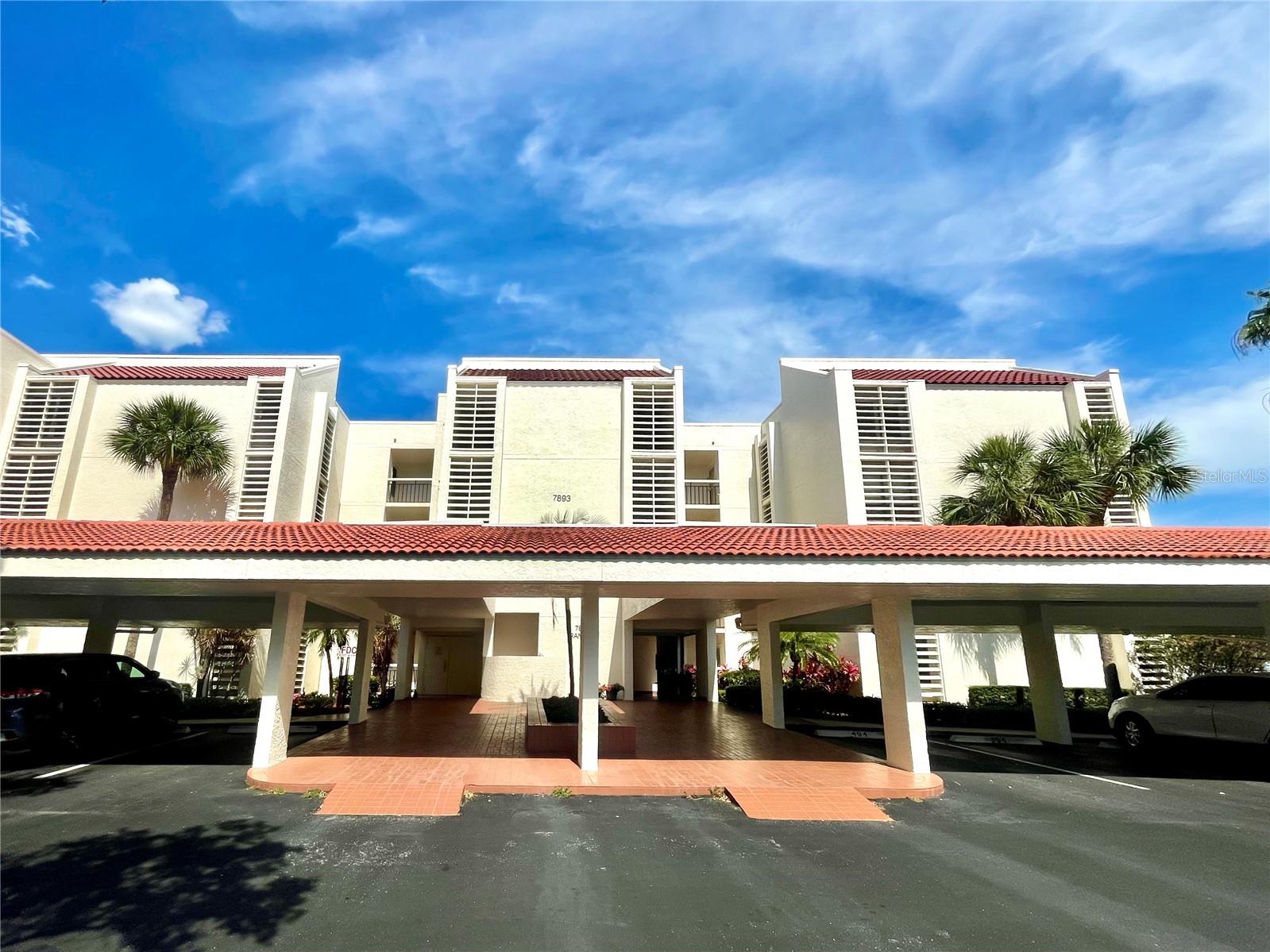 RANGER CONDO - Residential