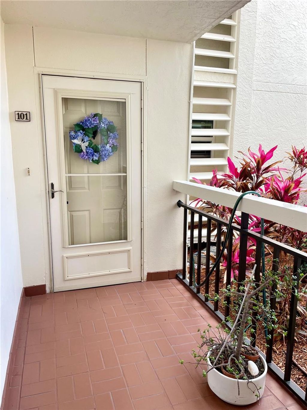 Photo of 7893 Sailboat Key Boulevard S #101, South Pasadena, FL 33707 (MLS # TB8504581)