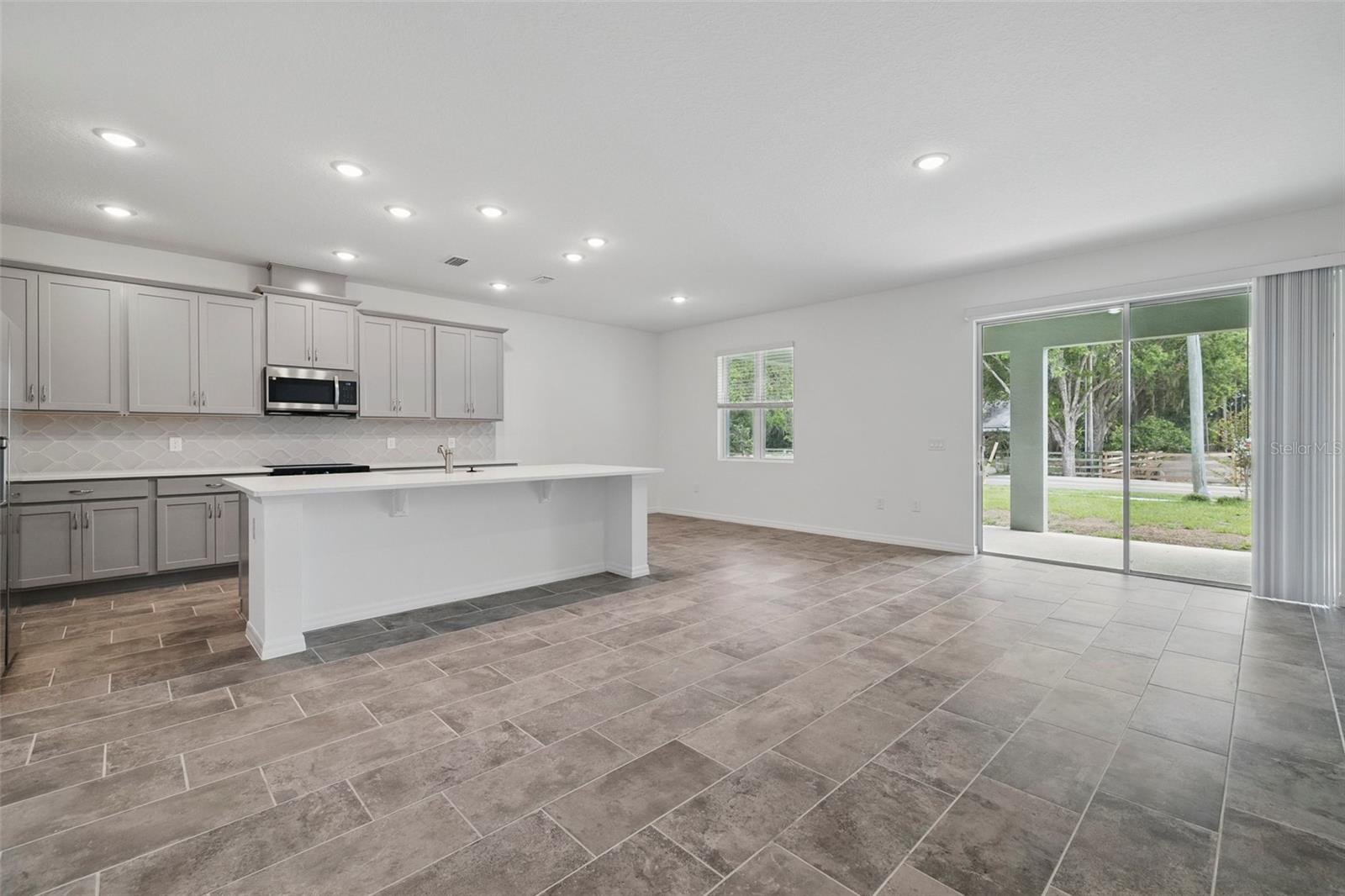 5960 VISION ROAD
