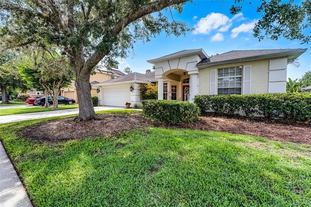 Photo of 821 Shallow Brook Avenue, Winter Springs, FL 32708 (MLS # O6309103)