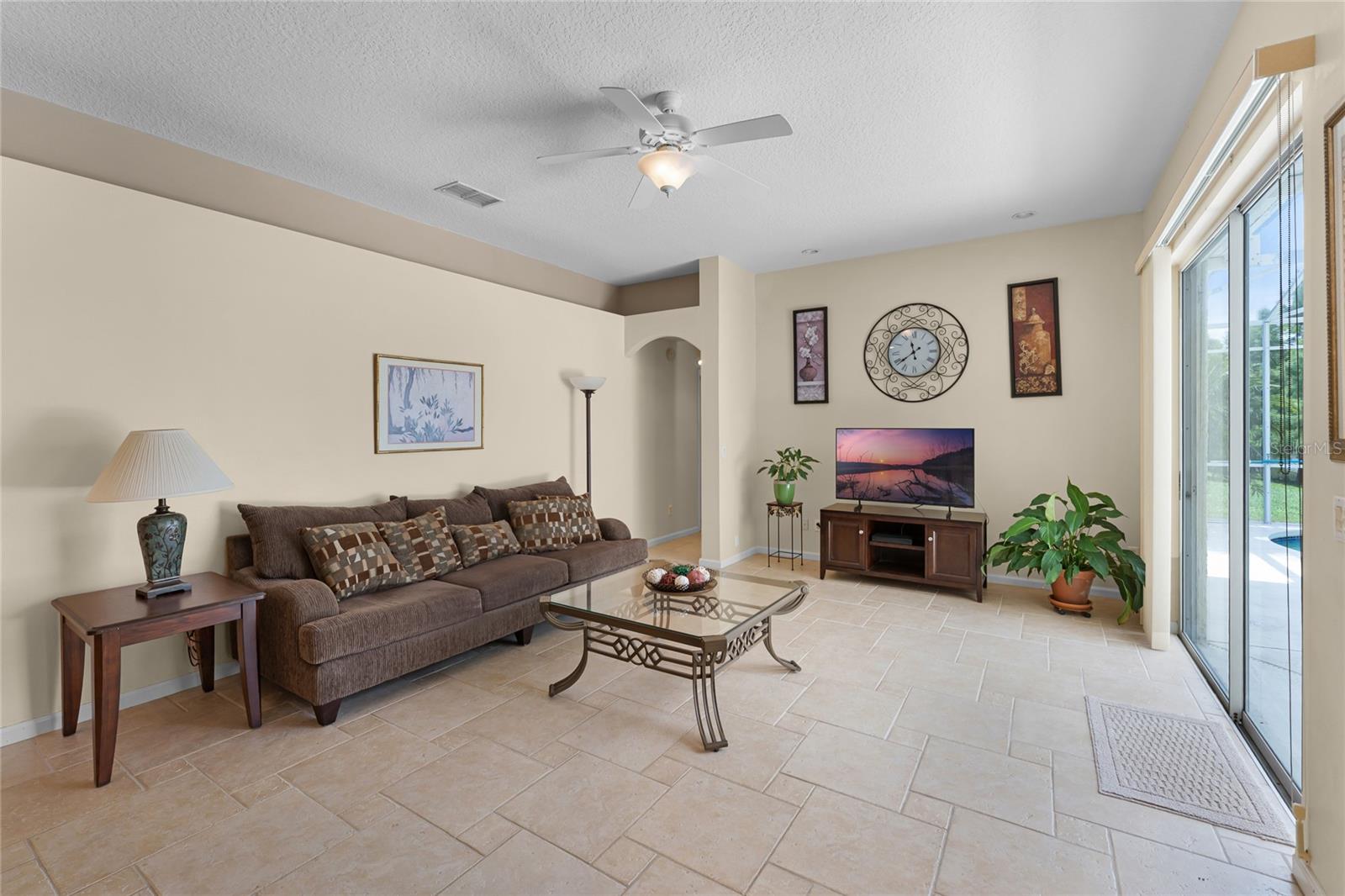 WINDING HOLLOW UNIT 3 - Residential