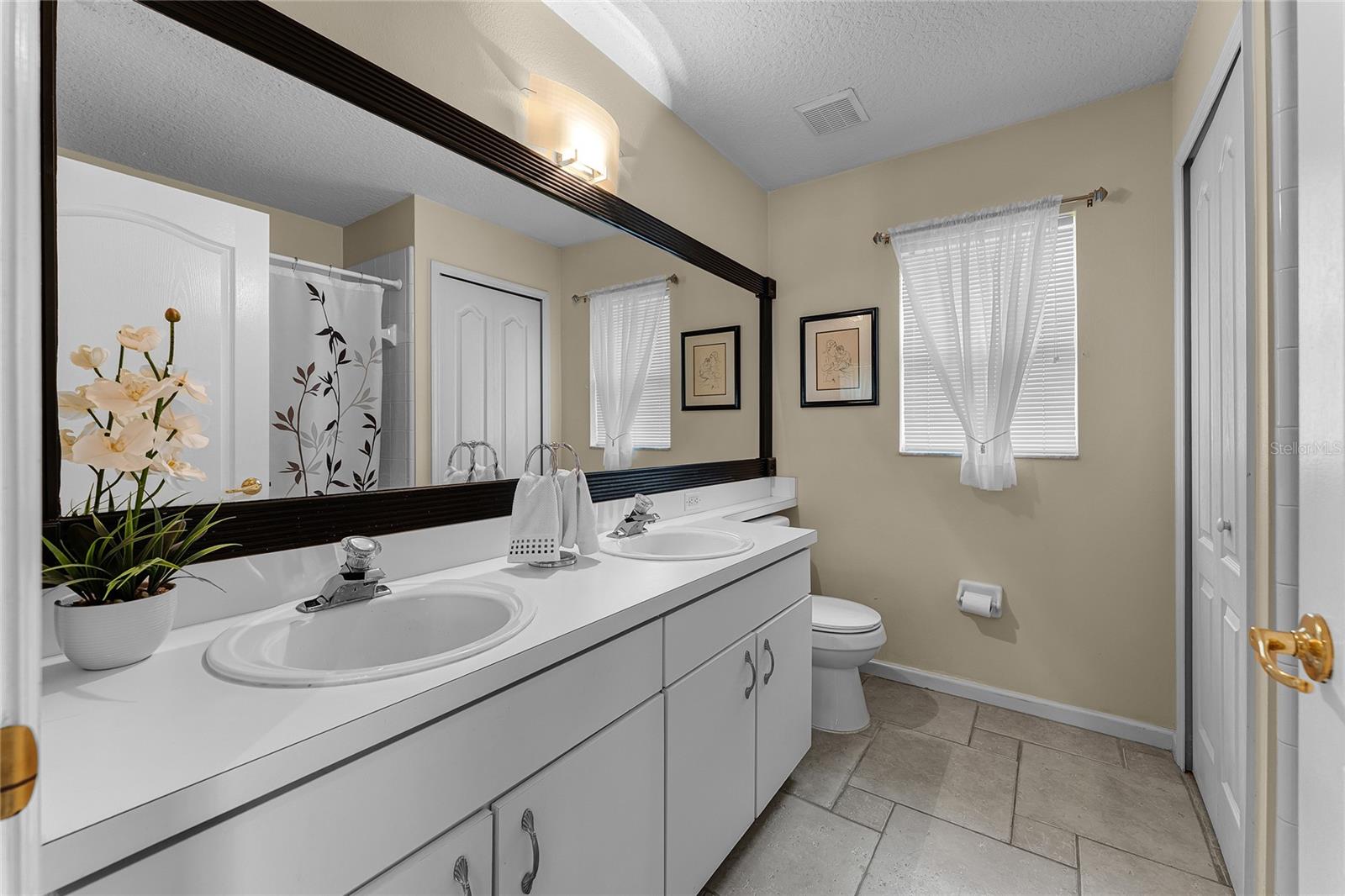 WINDING HOLLOW UNIT 3 - Residential