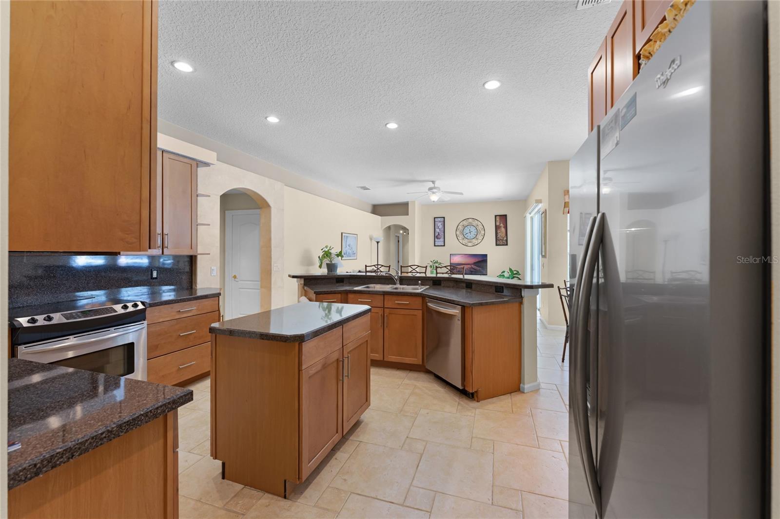 WINDING HOLLOW UNIT 3 - Residential