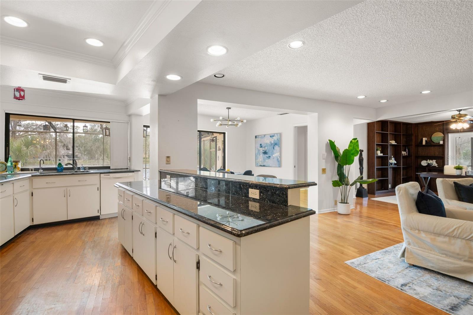 AUTUMN WOODS-UNIT III - Residential