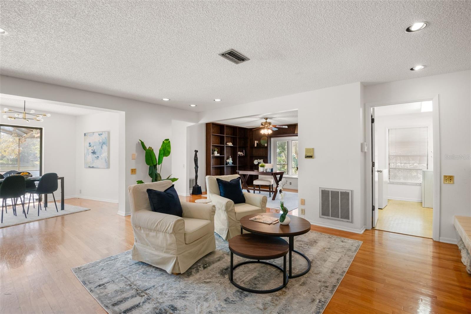 AUTUMN WOODS-UNIT III - Residential