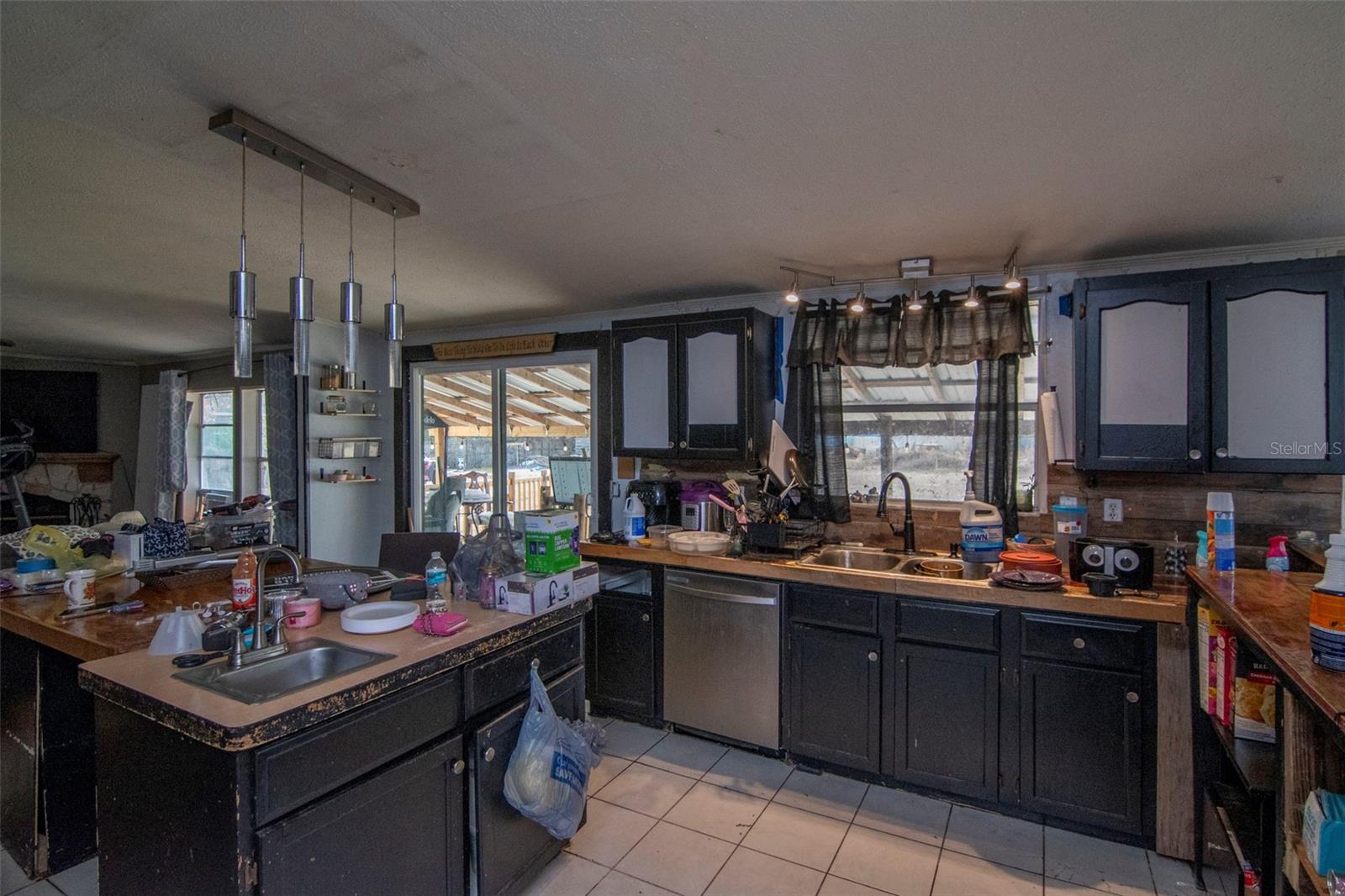 UNPLATTED - Residential