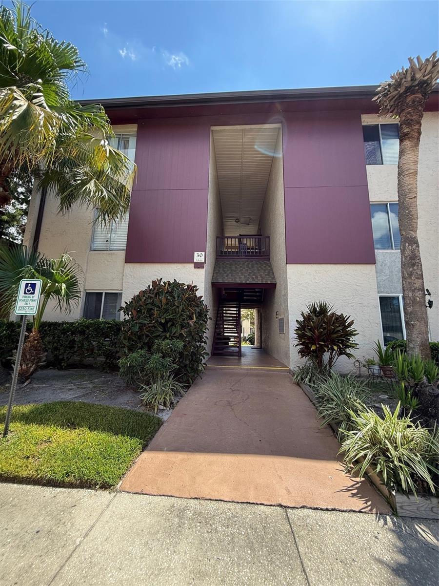 Beautiful 1-Bedroom Condo in the Heart of Tampa! Welcome to Whisper Lake, a gated community offering convenience, comfort, and resort-style amenities. This 1-bedroom, 1-bathroom condo is perfectly situated on the 1st floor—no neighbors on either side—and includes water, sewer, and trash in the rent.
Inside, you’ll find hard surface flooring throughout for easy maintenance, a cozy kitchen with a glass-top range, microwave, Energy Star refrigerator, and pantry. The breakfast bar seating is perfect for entertaining, while the screened patio lets you enjoy the outdoors bug-free. The spacious primary bedroom features a walk-in closet, and window coverings to control the natural light. Ceiling fans and a brand-new AC system keep you cool and energy-efficient year-round, with central heat & air for added comfort.
Whisper Lake offers not one, but two sparkling community pools, lush landscaping, parking, and convenient on-site laundry facilities.
The location can’t be beat—minutes from downtown Tampa, the Riverwalk, USF, Raymond James Stadium, Busch Gardens, the airport, and top hospitals. HOA approval required.