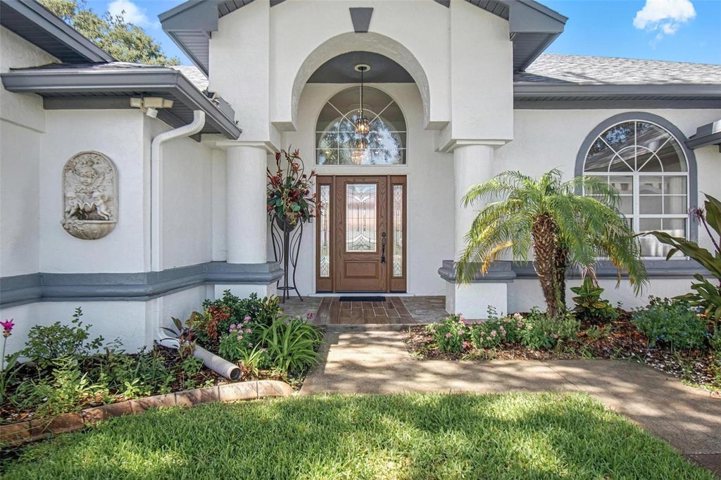 Photo of 10 Chelsea Court, Palm Coast, FL 32137 (MLS # FC321265)