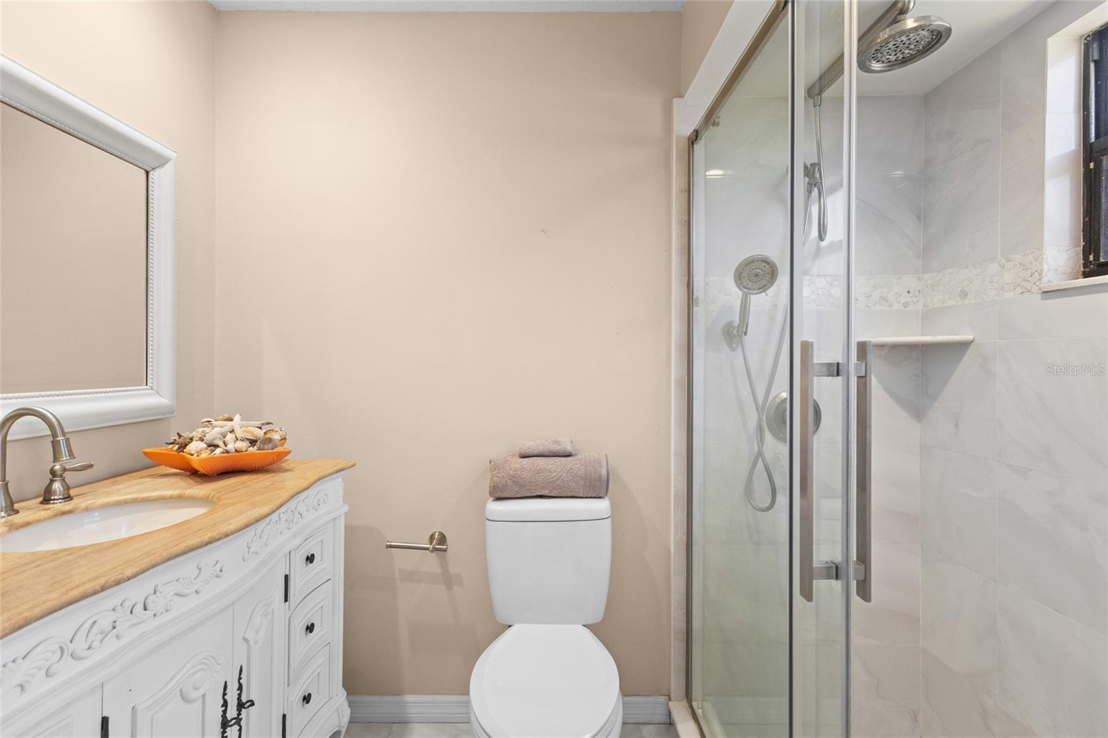 LAKE SARASOTA - Residential