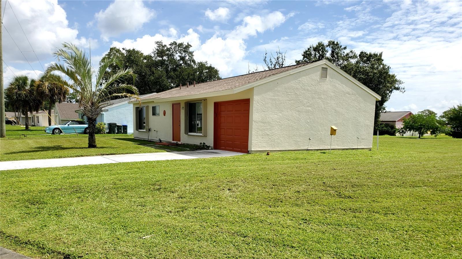 JOCKEY CLUB OF NORTH PORT FLORIDA - Residential