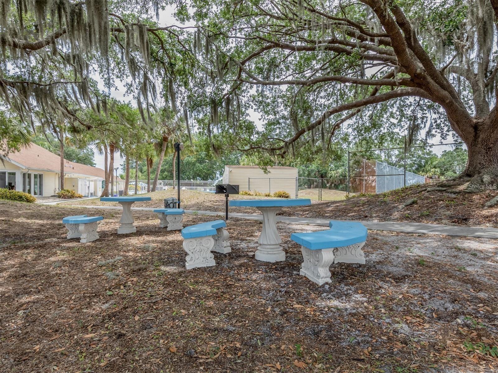JOCKEY CLUB OF NORTH PORT FLORIDA - Residential