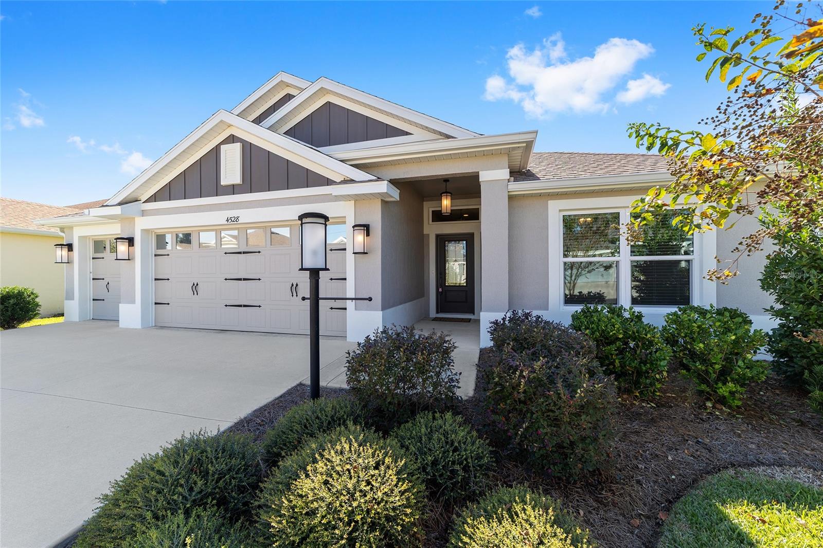 4528 HAYWARD PATH
