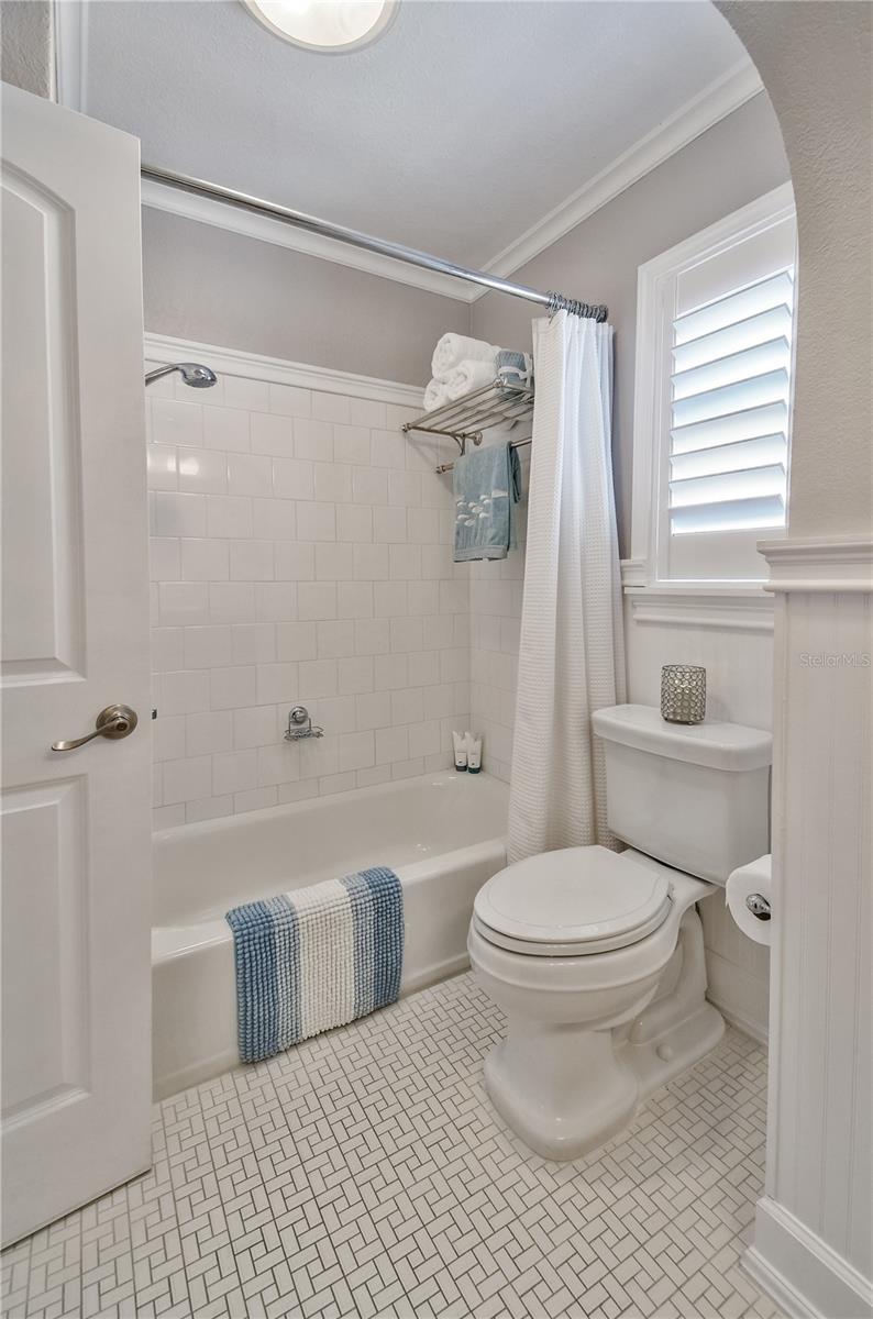 BARNARDS SUB D E - Residential