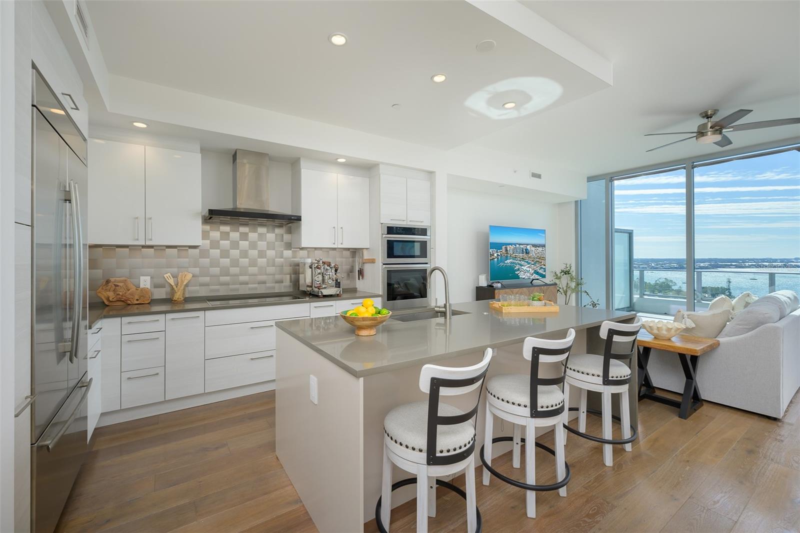 VUE SARASOTA BAY - Residential