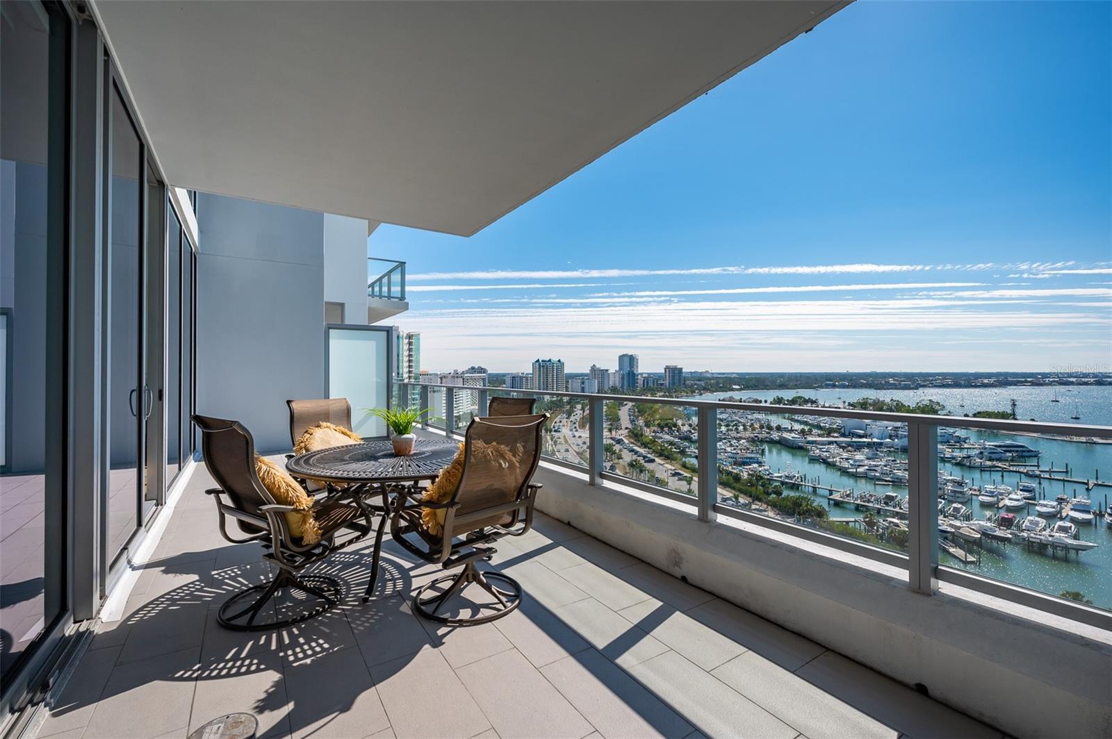 VUE SARASOTA BAY - Residential