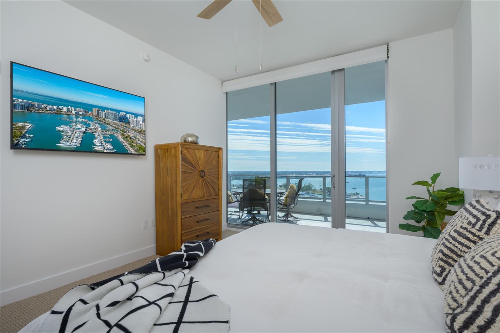 VUE SARASOTA BAY - Residential