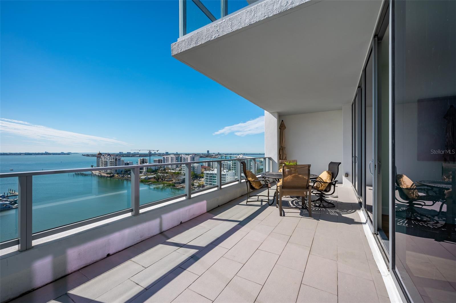 VUE SARASOTA BAY - Residential