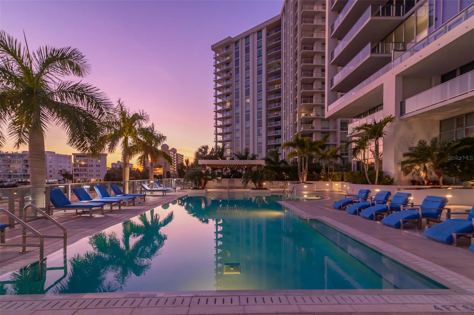 VUE SARASOTA BAY - Residential