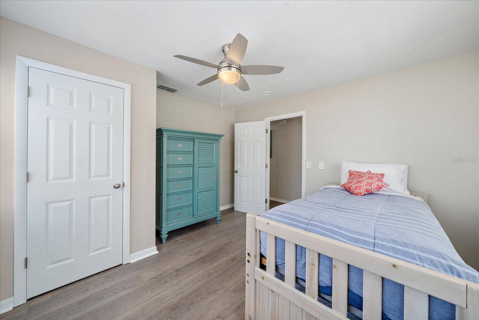 SIESTA BEACH - Residential