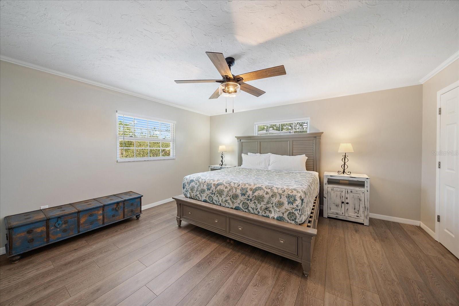 SIESTA BEACH - Residential