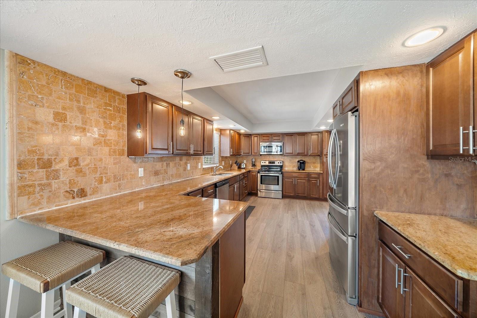 SIESTA BEACH - Residential