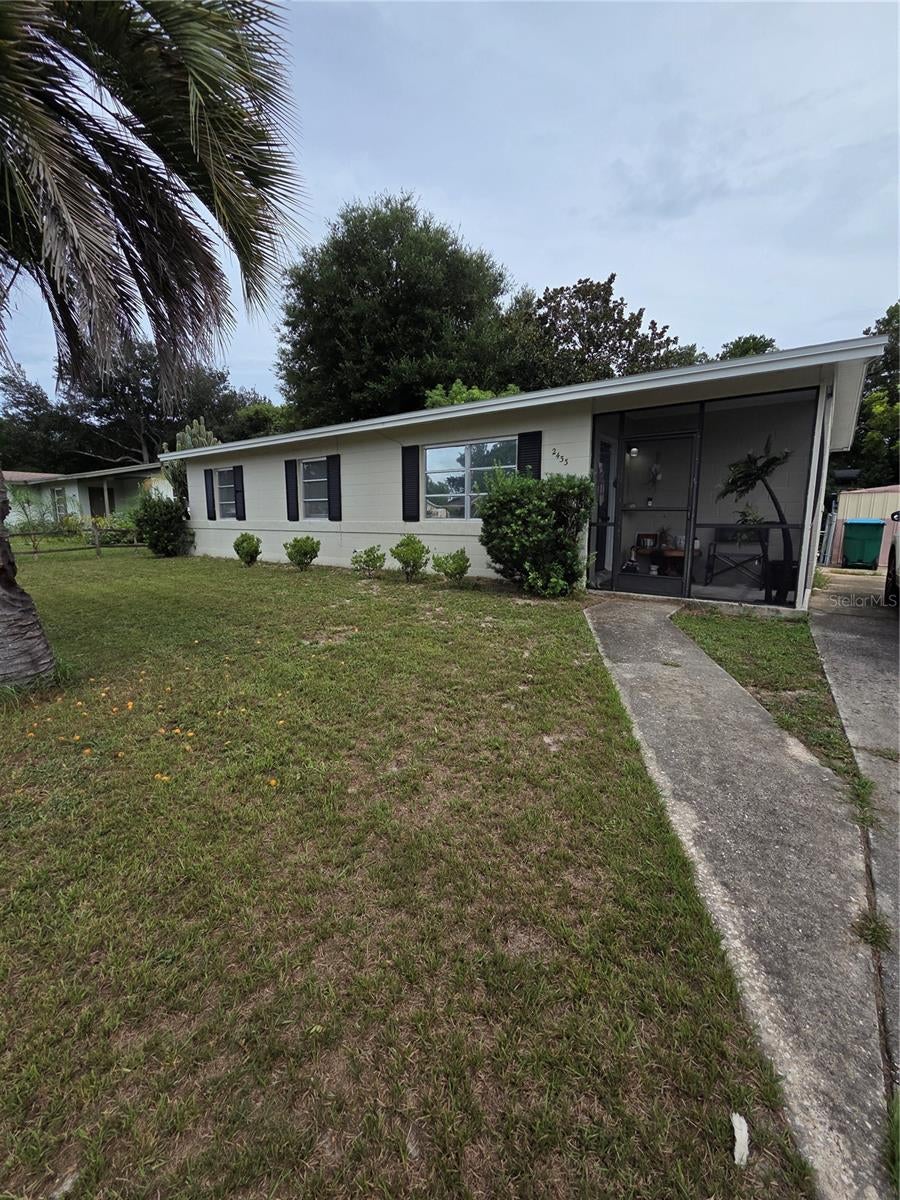 2433 ADAMS AVENUE