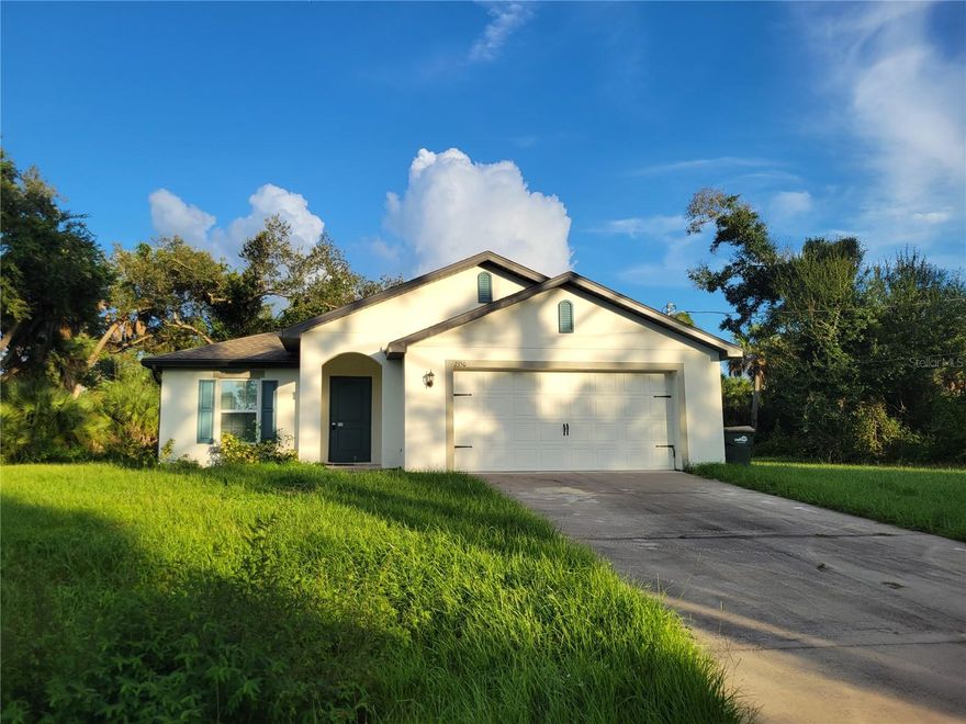 Short Sale. Short sale approved- Built in 2022, this beautiful 3-bedroom, 2-bathroom home offers the perfect blend of modern comfort and Florida lifestyle. With nearly 1,689 sq ft of living space, it features an open floor plan that’s ideal for both daily living and entertaining.