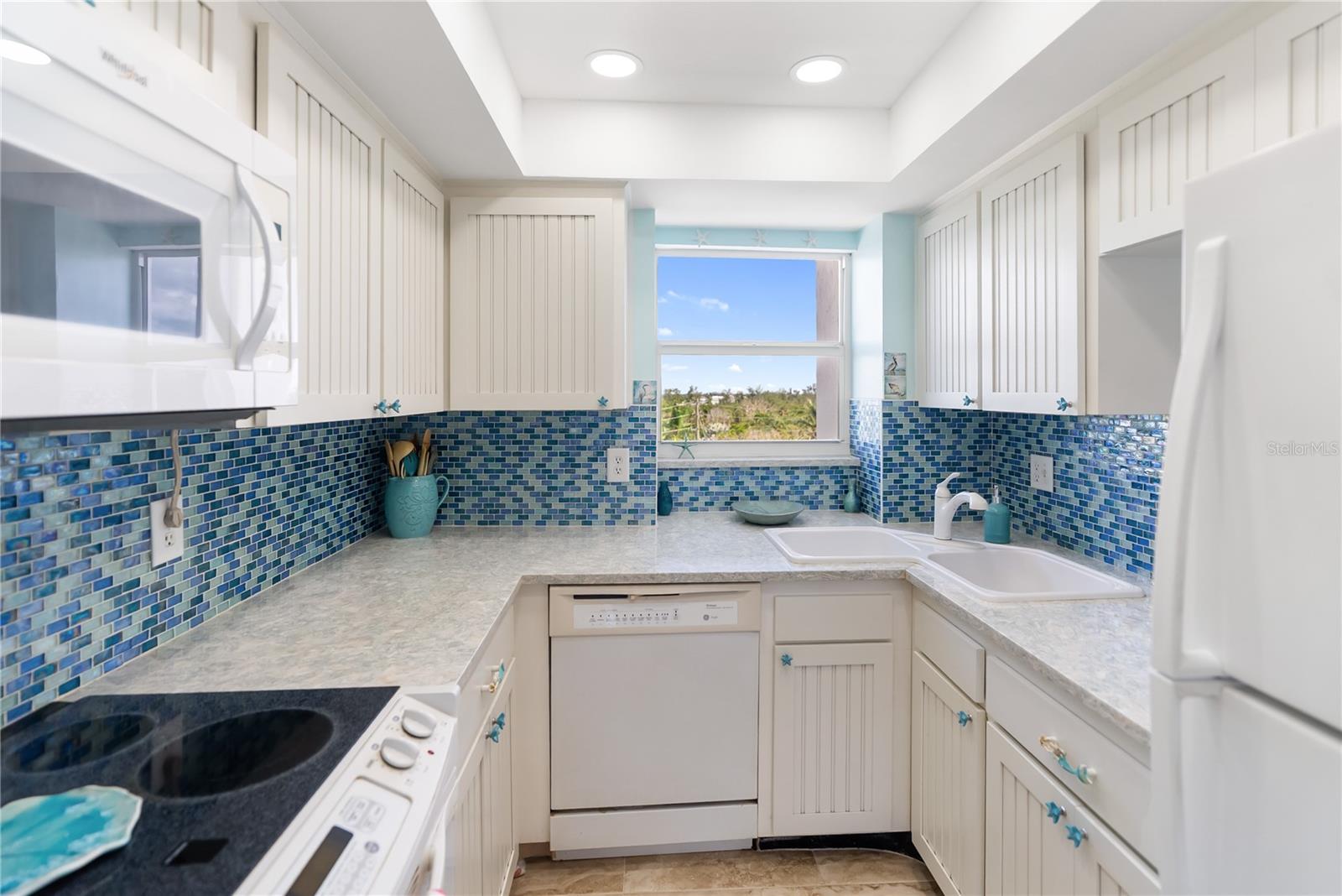 1770 BENJAMIN FRANKLIN DRIVE 407