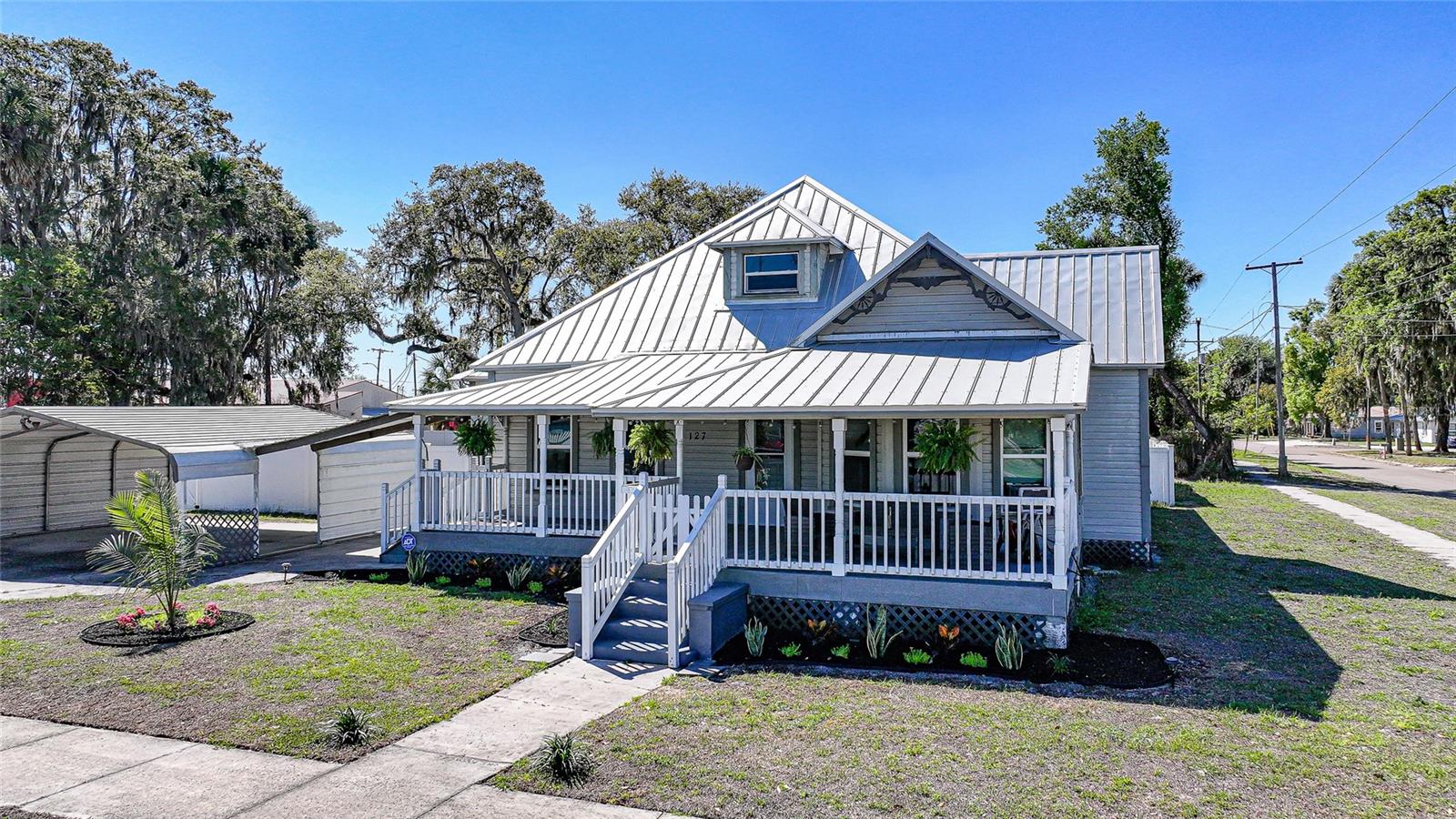 TOWN/ZOLFO SPGS - Residential