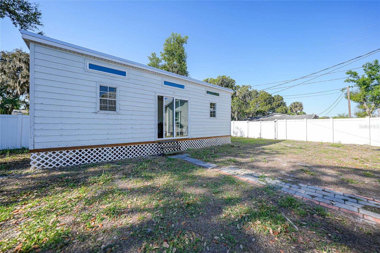 TOWN/ZOLFO SPGS - Residential