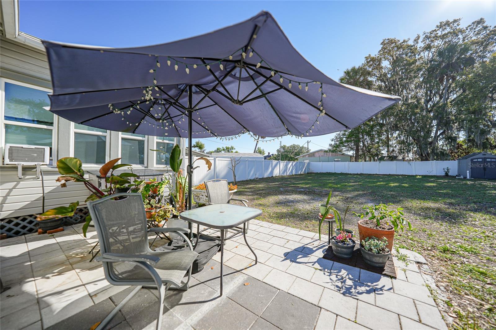 TOWN/ZOLFO SPGS - Residential