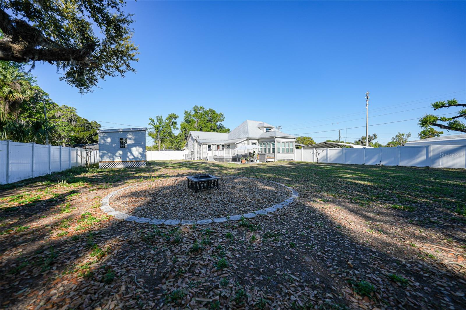 TOWN/ZOLFO SPGS - Residential