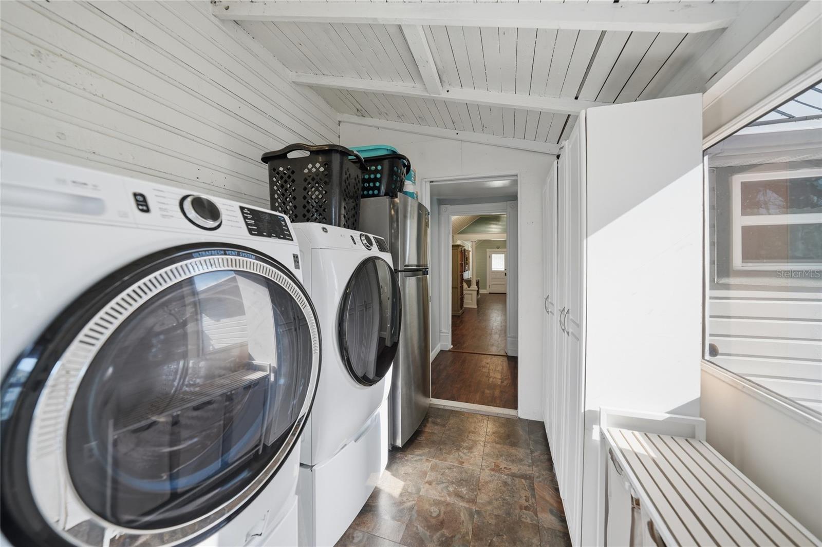 TOWN/ZOLFO SPGS - Residential