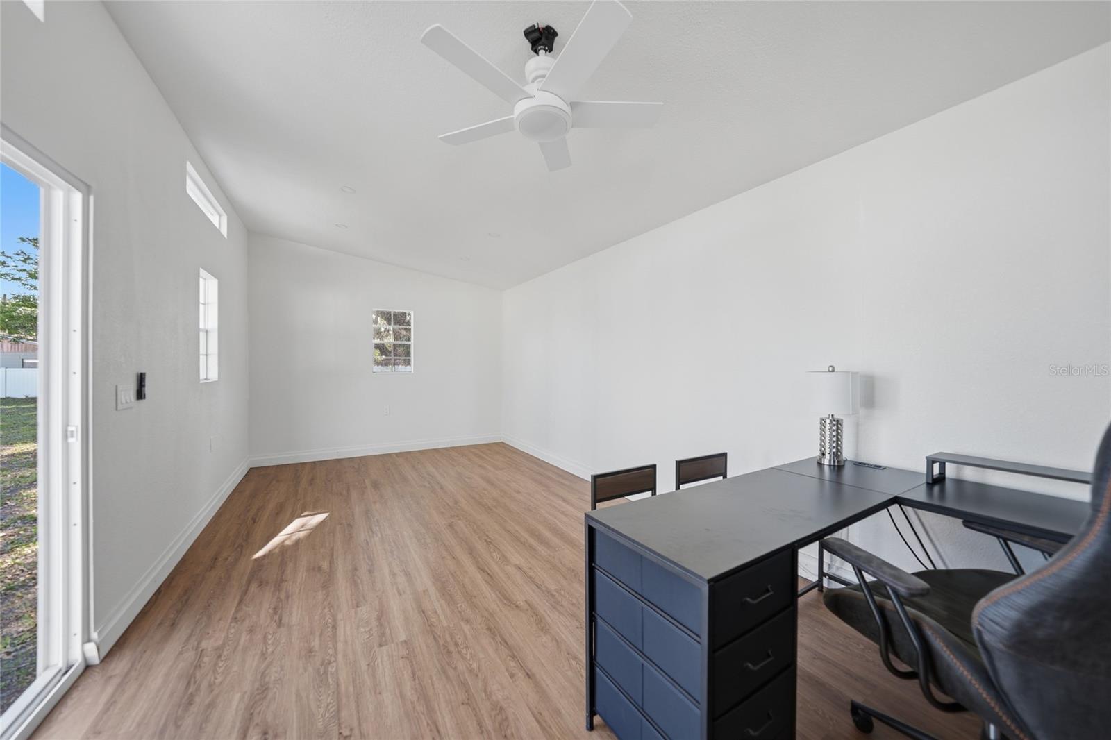 TOWN/ZOLFO SPGS - Residential