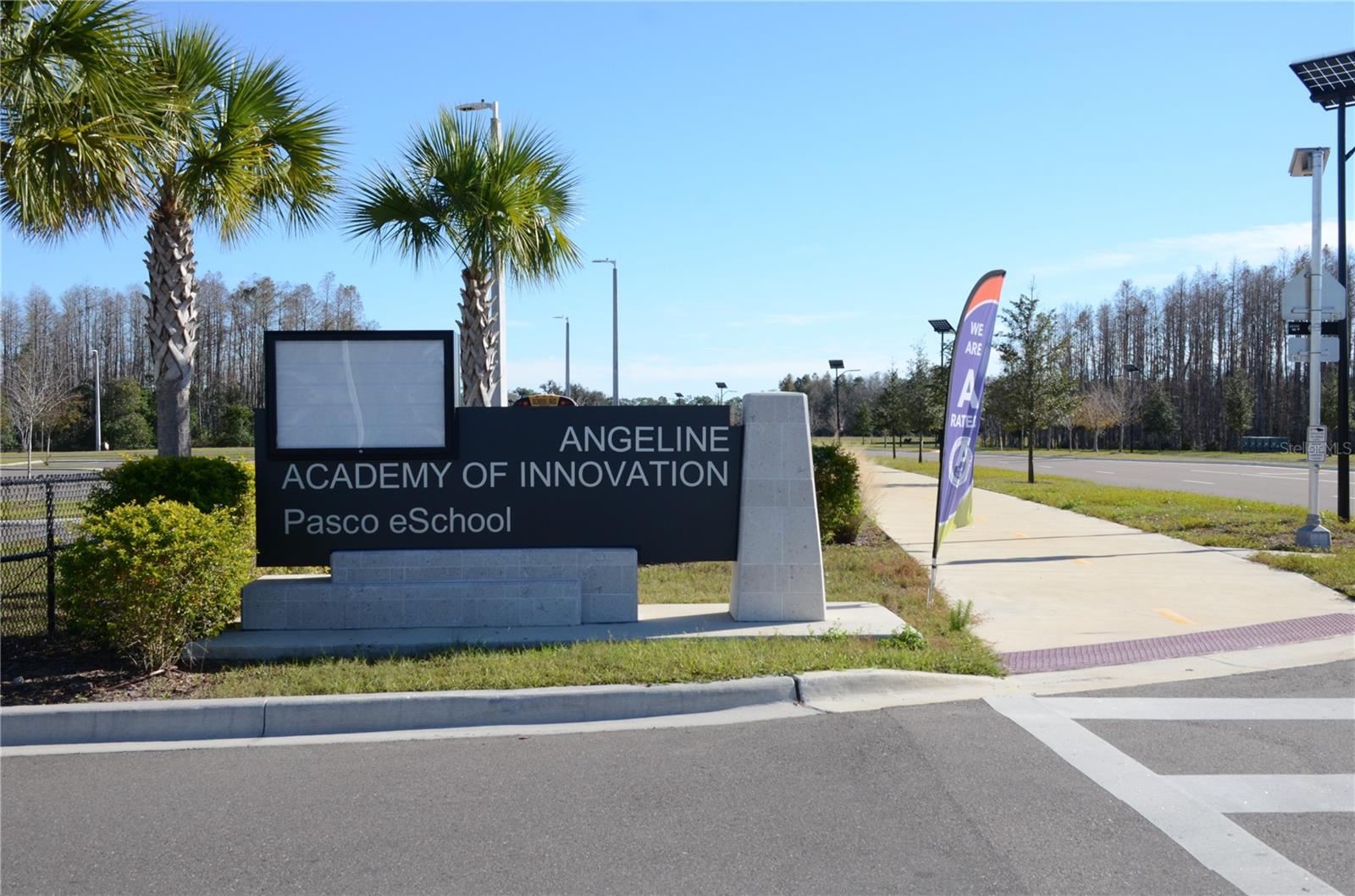 ANGELINE - Residential Lease