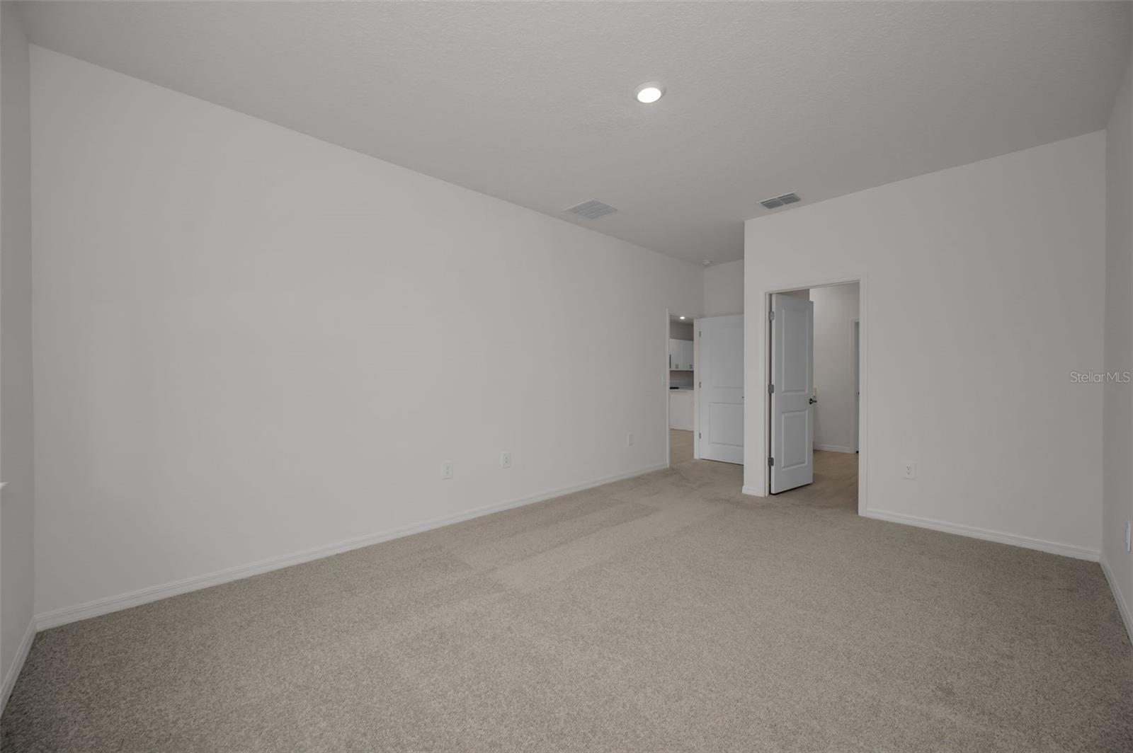 ANGELINE - Residential Lease