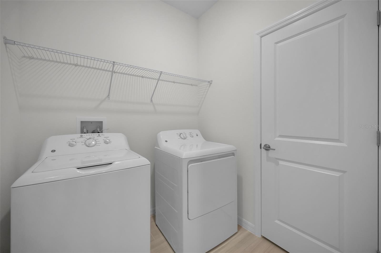 ANGELINE - Residential Lease