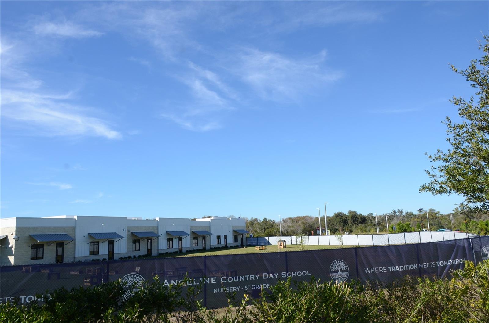 ANGELINE - Residential Lease