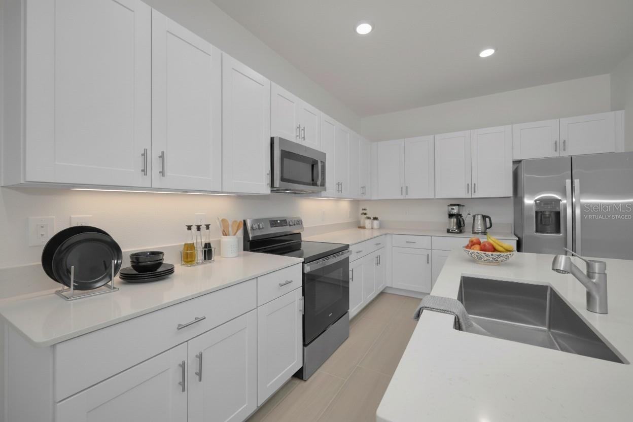 ANGELINE - Residential Lease