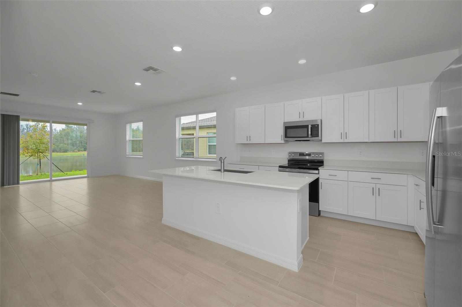 18200 PLEASANTVIEW BOULEVARD