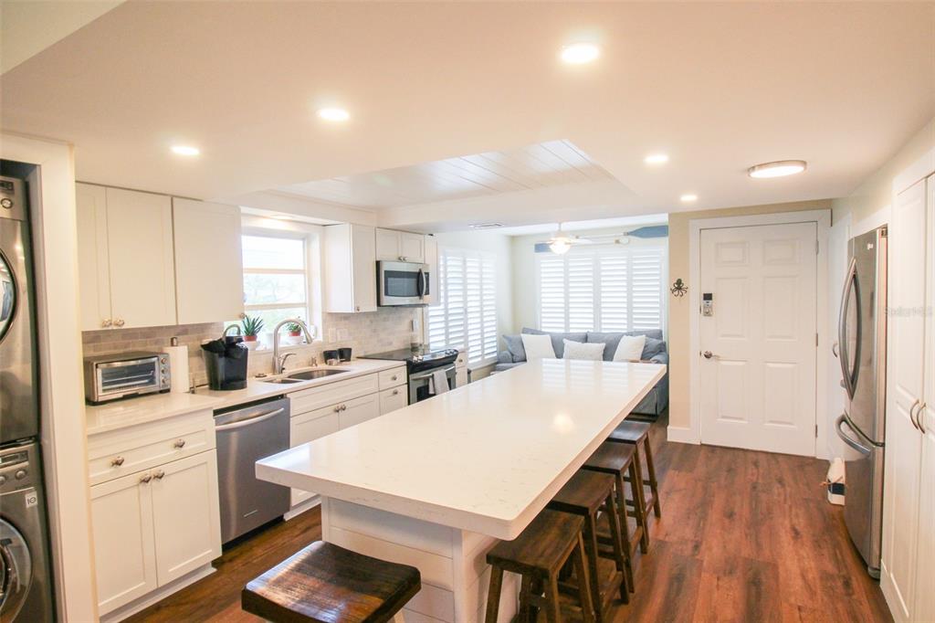 BEACH HARBOR CLUB - Residential Lease